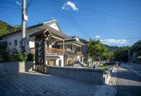Mutianyu Great Wall Inn Hotel dekat Chentan