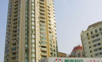 Zhanqiao Railway Station Seaview Daily Rental Hostel