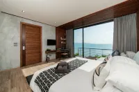 The Cabin Beach Resort - balcony