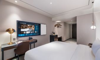 Yitel (Beijing TiananmenWangfujing Subway Station)