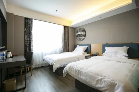 Ru jia Huayi Select Hotel (Fuxin Street, Fuping County, Yangquan City) Отели в г. Пиндин