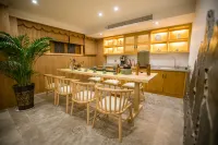 Yueju Wenlv · Yuexijiang Boutique Holiday Hotel (Leishan Xijiang Qianhu Miaozhai)