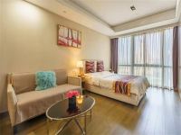 青岛可看海的家酒店式公寓 - 浪漫温馨大床房