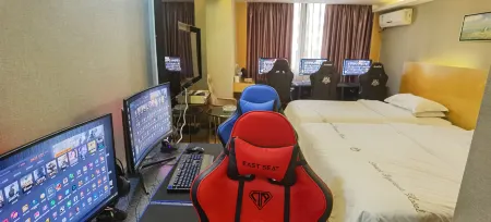 Yujing Gaming Hotel (Hubei Zhengfa Branch)