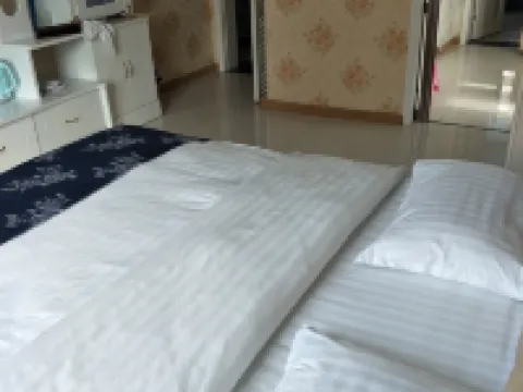 Haidong Jiayue Family Hotel Hotels in Haidong