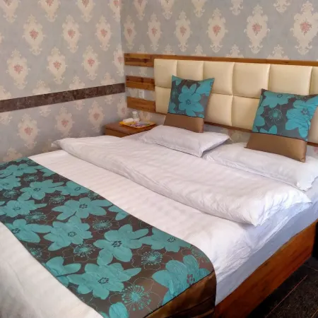 Yalinju Gaming Hotel