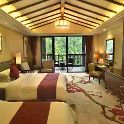 Xinfeng Utop Spring Primeval Forest Resorts Rooms