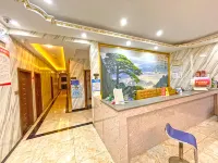 Haikou Xinhua Holiday Hotel (Meilan International Airport store) Hotel in zona Suxun Sanxiang People Revolution Memorial Pavilion (Northeast Gate)