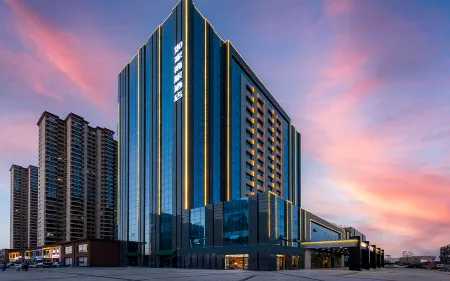 Homeinn Selected Hotel (Datong Weidu Avenue Gucheng Beimen)