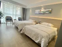 Jiajiang Muzi Hotel