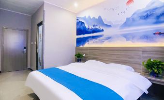 Xi'an Lanbo Hotel (Xijing Hospital, Kangfu Road)