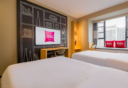 이비스 호텔 내부 객실