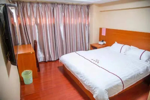 Zhenjiang Youjia Hotel