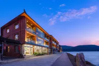 Sanseyunhe LuguLake Hotel Hotels near Sanjia Village