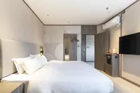 HanTing Hotel (Taizhou Jichuan East Road Wanda Plaza)