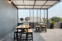 RedDoorz Syariah @ Jl. Cengger Ayam Dalam