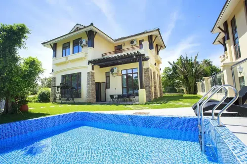 Suli Yard Villa