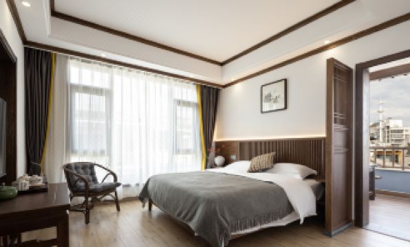 Floral Hotel· Wuyuan Huiyuge Hotel (Wuyuan High-speed Railway Station Shop)