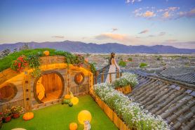 Leisure YueGuLou Inn