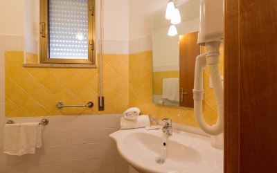 ダブルまたはツインルーム ホテル ドナテーラの写真