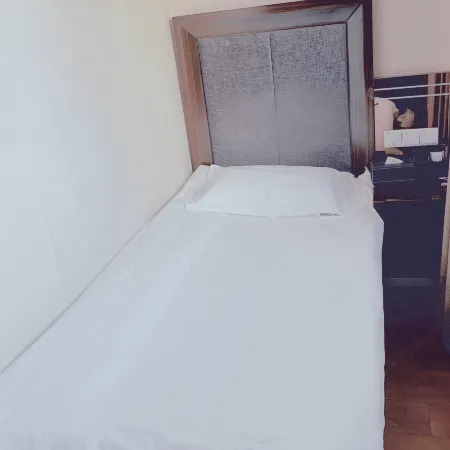 Atengbao Express Hotel (Baotou Baogang No.3 Hospital Branch)