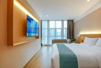 Yuecheng Four Seasons Hotel (Zunyi Majiawan Branch) Hotel in zona Chengong Temple