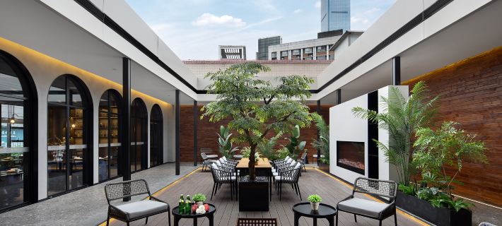 Days Hotel by Wyndham Changsha Wuyi Square Hotéis em Changsha