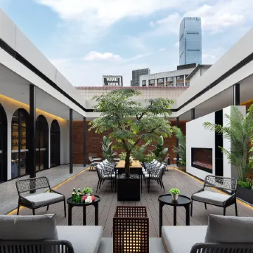 Days Hotel by Wyndham Changsha Wuyi Square Отели рядом с достопримечательностью «Orange Island»