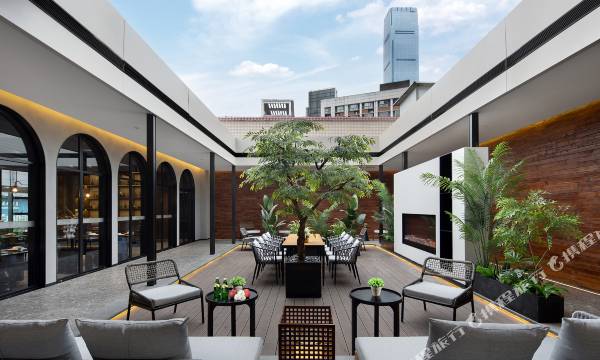 Days Hotel by Wyndham Changsha Wuyi Square