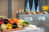 Rundi International Hotel (DanZhou Summer Plaza Gymnasium) - breakfast