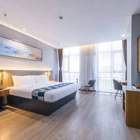 Elong R.YUN Hotel (Tianshui Railway Station Shangbu Road Pedestrian Street)