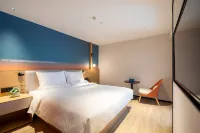 Ni Hao Hotel (Changchun Nanhu Park Northeast Normal University)