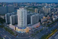 TRUE GO HOTEL Các khách sạn gần Jingmen Zhanghe Airport