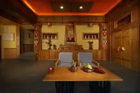 Zangbo Jingshe B&B (Kangding Xinduqiao Branch)