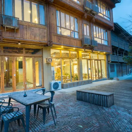 Zhaoxing Geyun Mountain Residence
