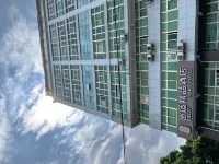 Sushi Boutique Hotel (Shanghai Songjiang Railway Station) Hotel in zona Baoxiniao Business College