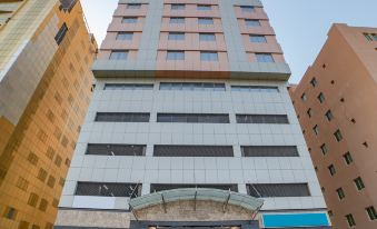 Platinum Coast Hotel Apartments