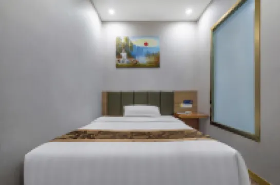 Rest Hotel (Shanghai Qingpu Huaxin) Hotels in Shanghai