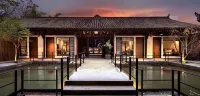 Liwu  Homestay (Longfeng Ancient Town Shop)