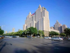 Kaixuanmen Hotel (Yiling Health Center)