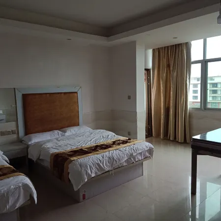 Yuanjiang Hotel