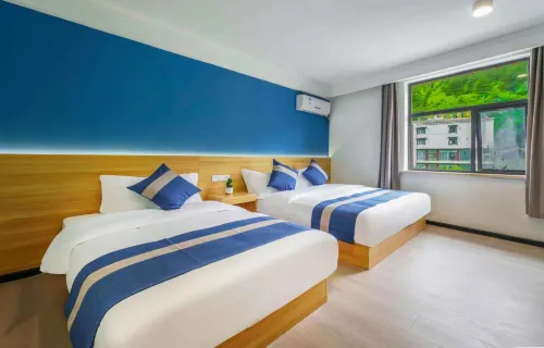 Songyun No.1 Hotel (Jiuzhaigou Scenic Area)