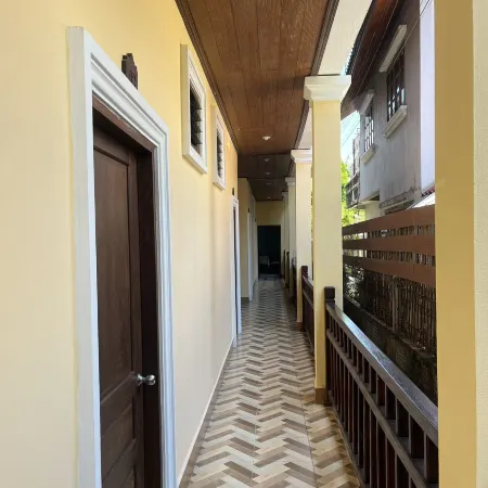 OULAYPHET GUESTHOUSE