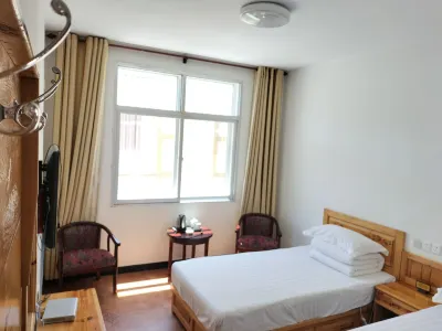 Ruoergai Langmu Temple Jixiang Hotel Hotels near Aba Prefecture Namo Grand Canyon