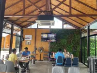 Pobruk Resort Hotel a Tha Bo