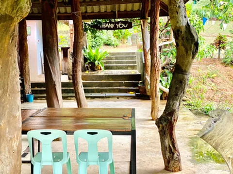 รูปภาพของรีแรค แคมป์​ แก่งกระจาน