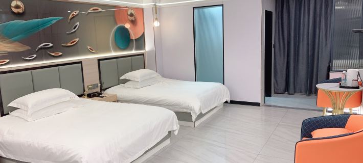 Fengkai Dihao Business Hotel Hotel di Fengkai County