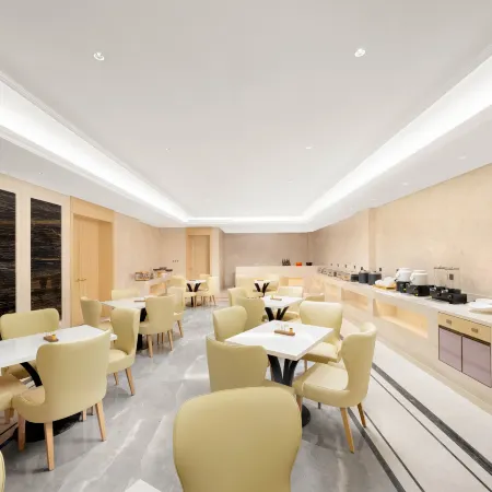 Vienna Hotel 5.0 Qingyang Xifeng District North Avenue Branch