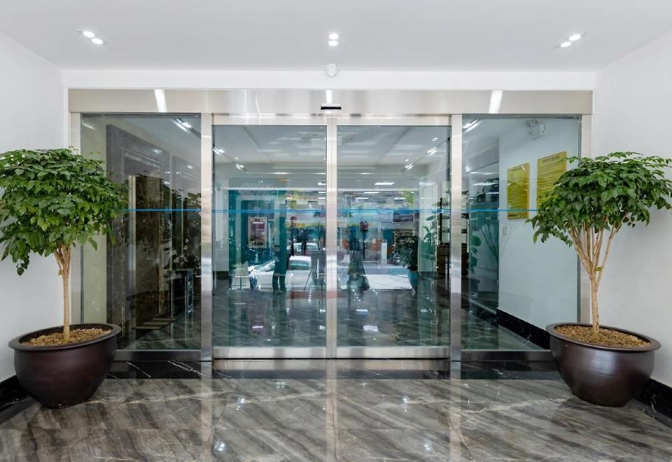 Phong Lan Building 외관
