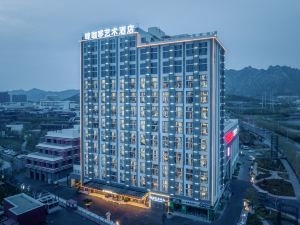 Qingdao Legato Art Hotel